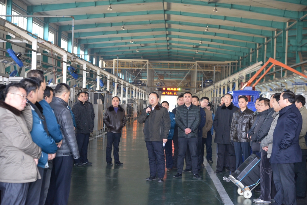 15VIP太阳集团集团进行中层辅导干部现场观摩活动